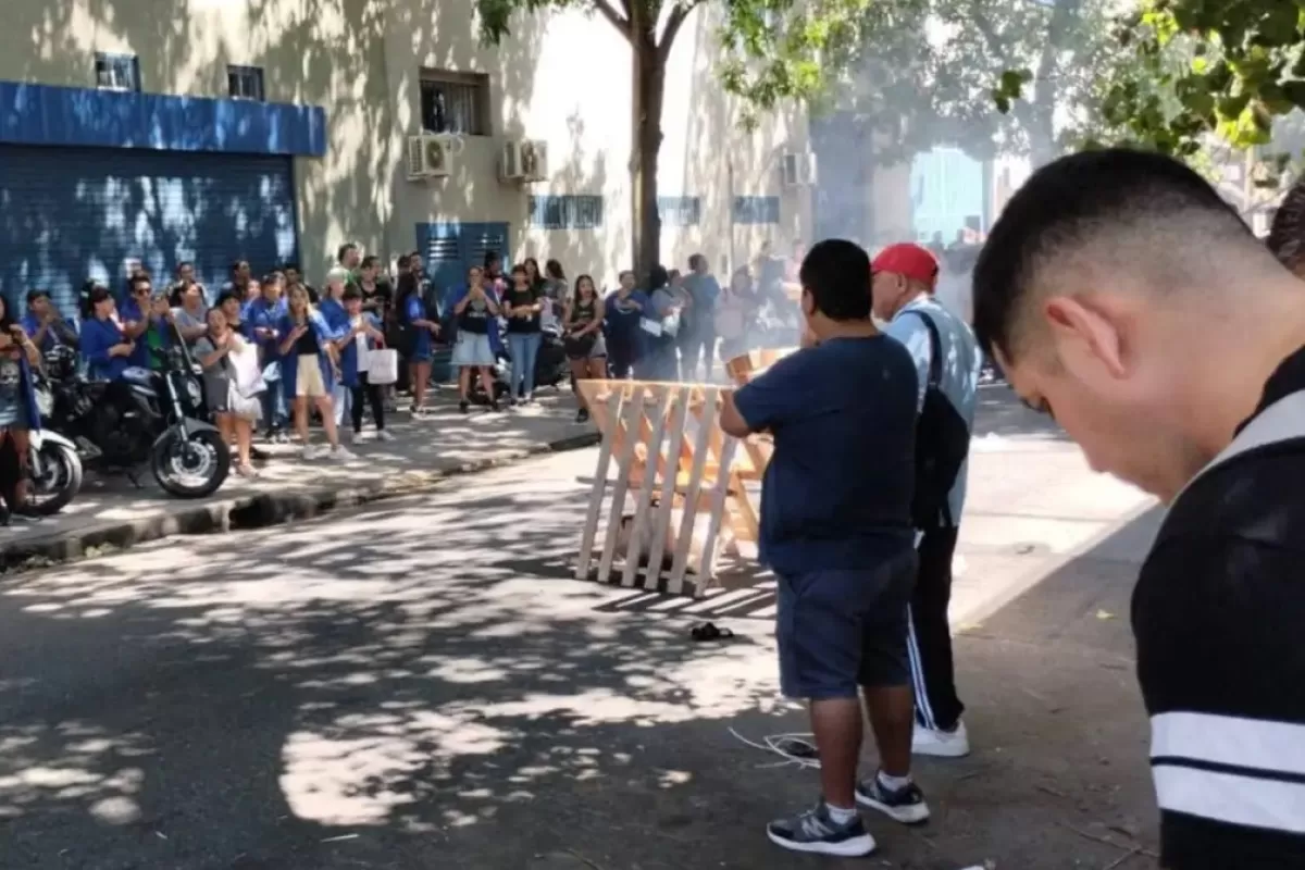 El cierre de la f&aacute;brica Cocot y Dufour en CABA termin&oacute; con 140 trabajadores despedidos