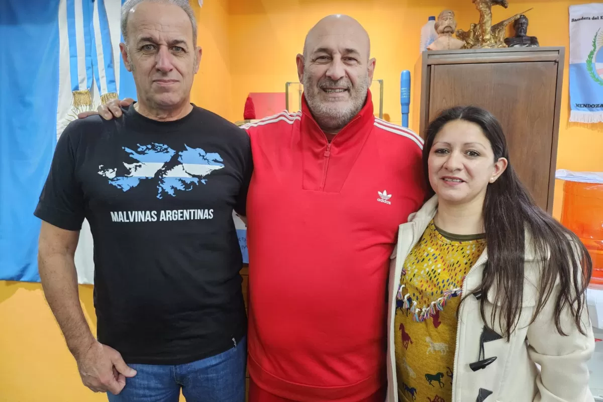 Buenos Aires tendrá la candidatura de Santiago Cúneo con sindicalistas, una actriz y Larry de Clay en su lista