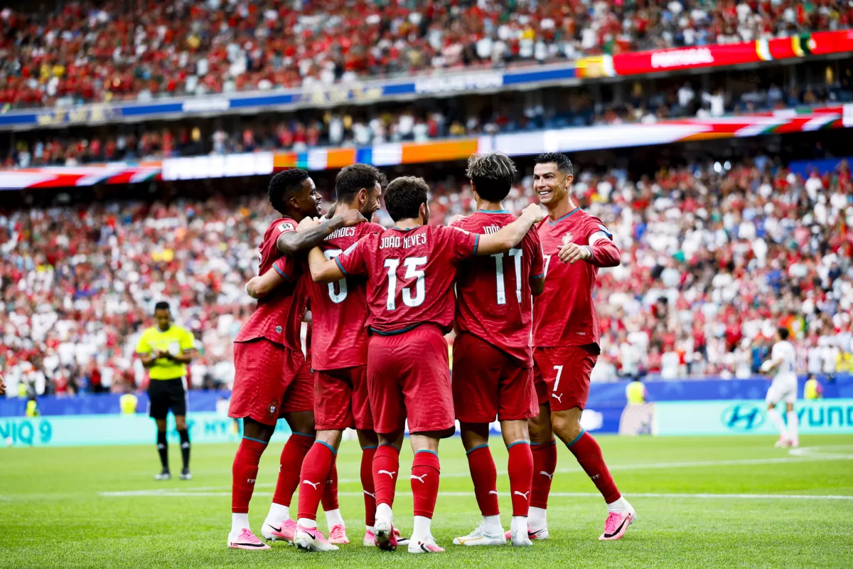 VIDEO | Portugal gole&oacute; a Uzbekist&aacute;n y se afirma en el Grupo K del Mundial