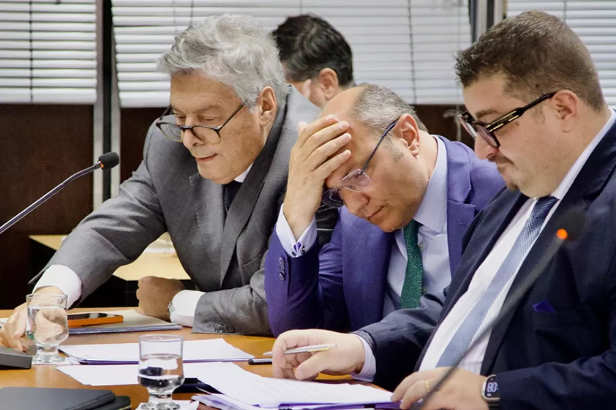 Sin fueros y con tobillera electr&oacute;nica: ordenan la detenci&oacute;n domiciliaria de Gast&oacute;n Salmain en Belgrano
