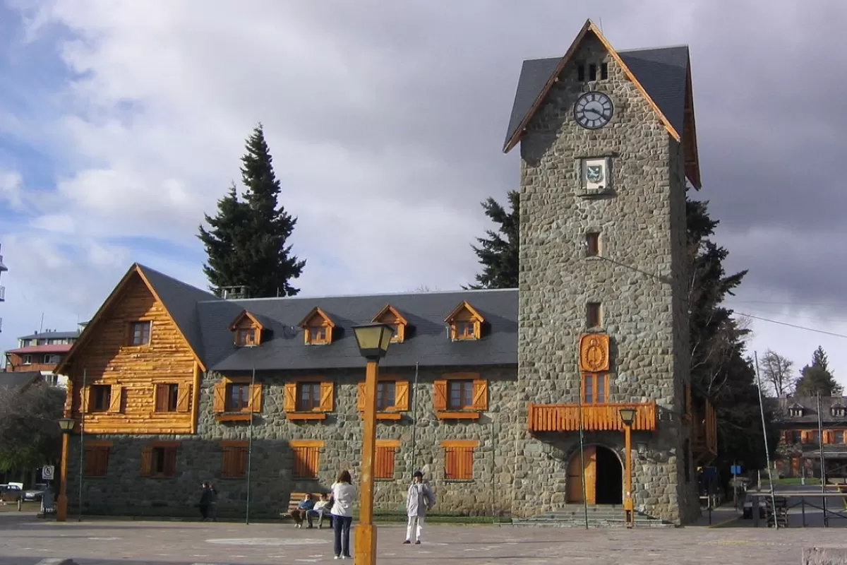 Cerraron las listas en Bariloche: 13 espacios se disputan el poder y anticipan la batalla por 2027 en Rio Negro