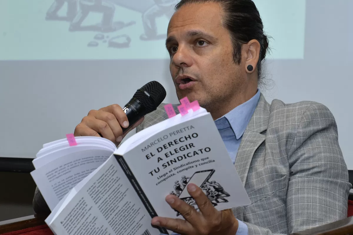 Marcelo Peretta pidi&oacute; formar trabajadores ante el avance de la inteligencia artificial