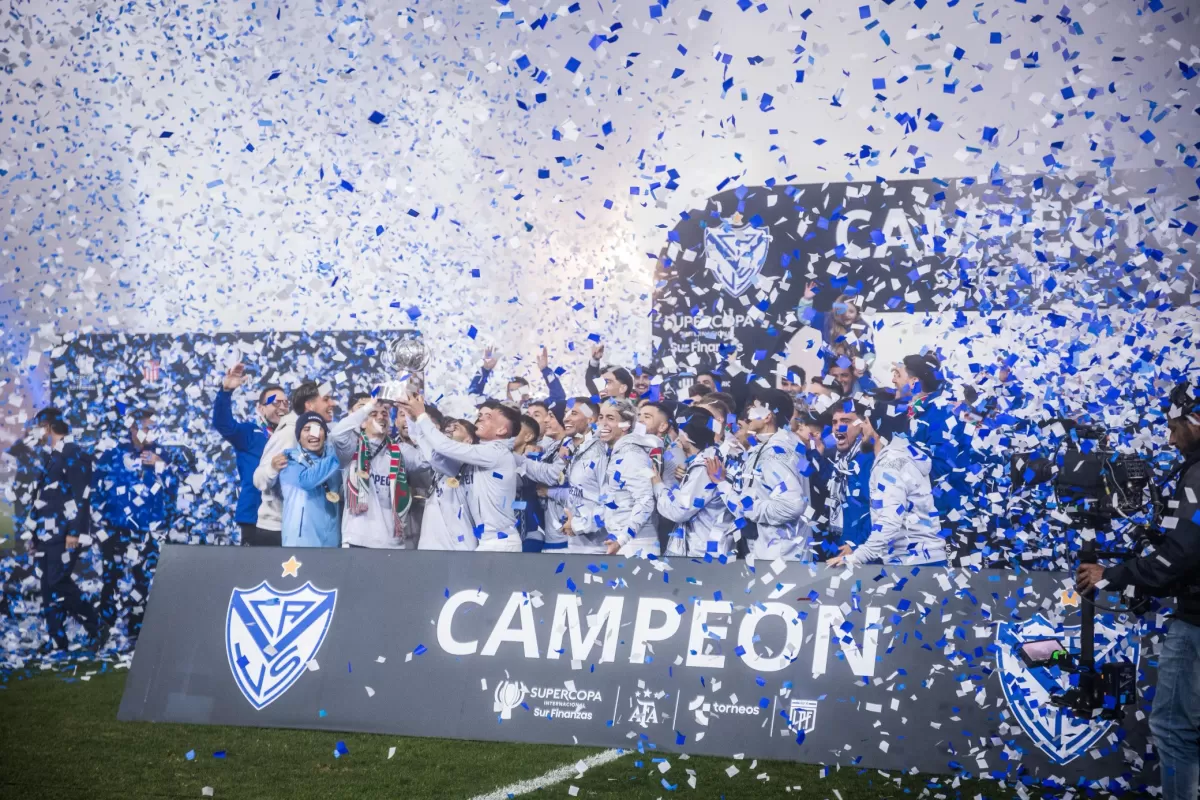 VIDEO | Vélez conquista la Supercopa Internacional y suma su 18° título oficial