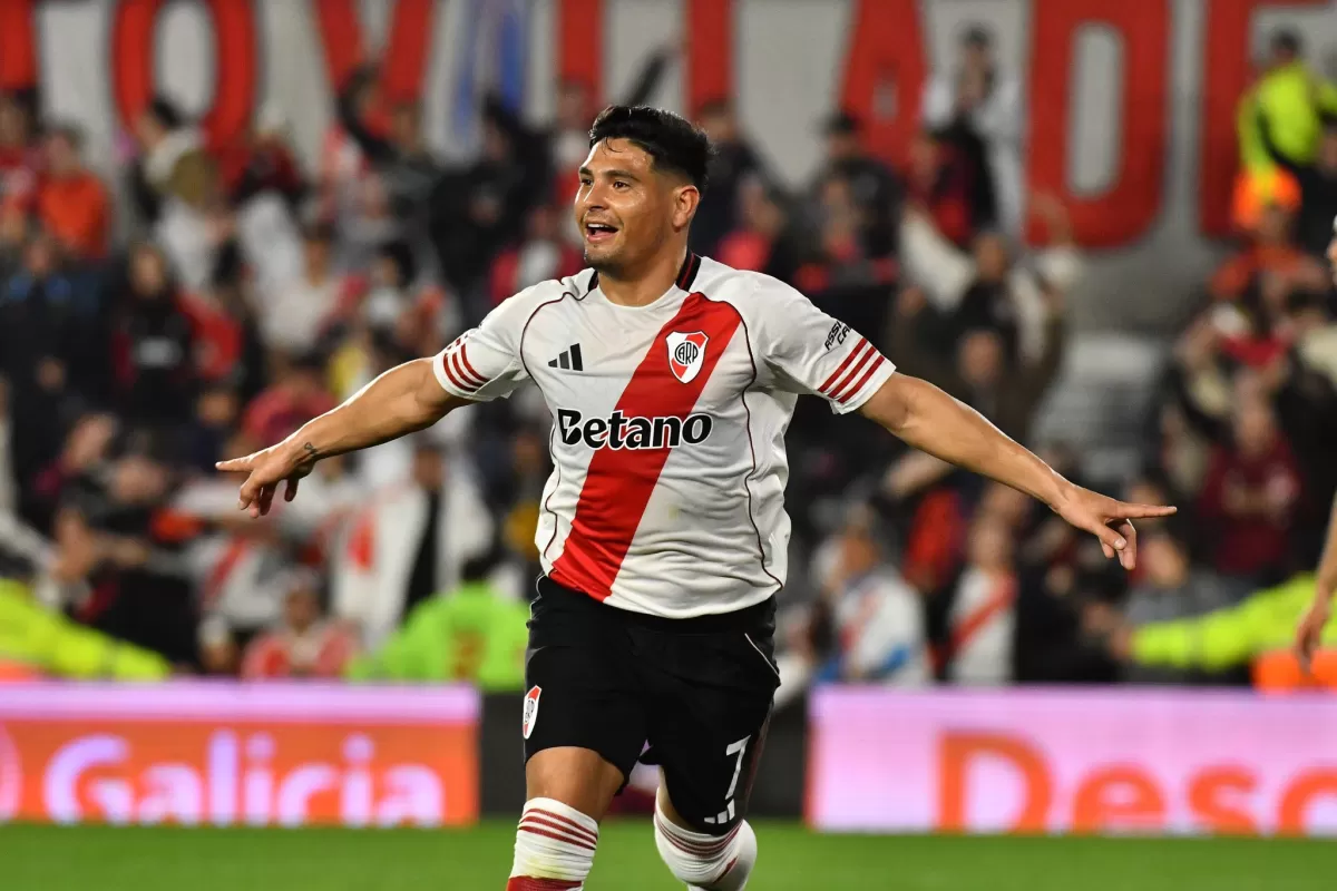 Maximiliano Salas podrá jugar ante Sarmiento tras la reducción de su sanción