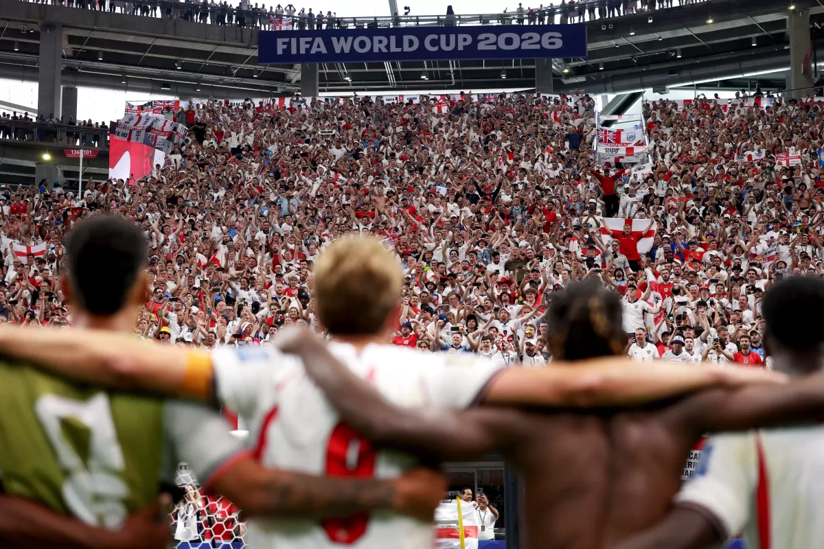 VIDEO | Inglaterra remont&oacute; ante RD Congo con un doblete de Harry Kane y avanz&oacute; a octavos