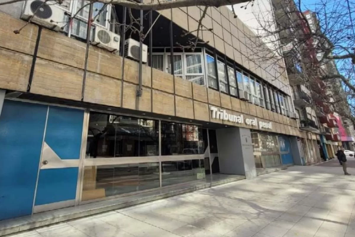 En el puerto de Mar del Plata avanza la investigaci&oacute;n por una planta sin tr&aacute;mite ambiental y crecen las exigencias oficiales