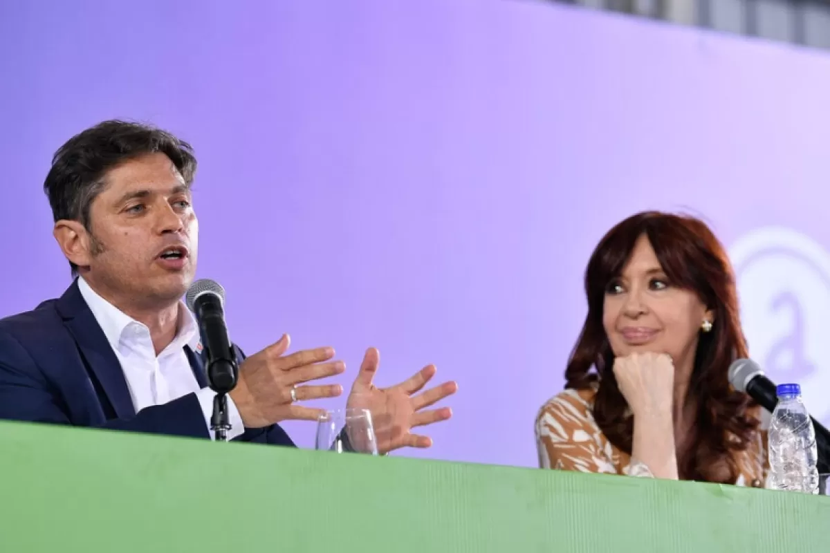 Cristina Fernández Lidera el PJ en Medio de la Ausencia de Kicillof