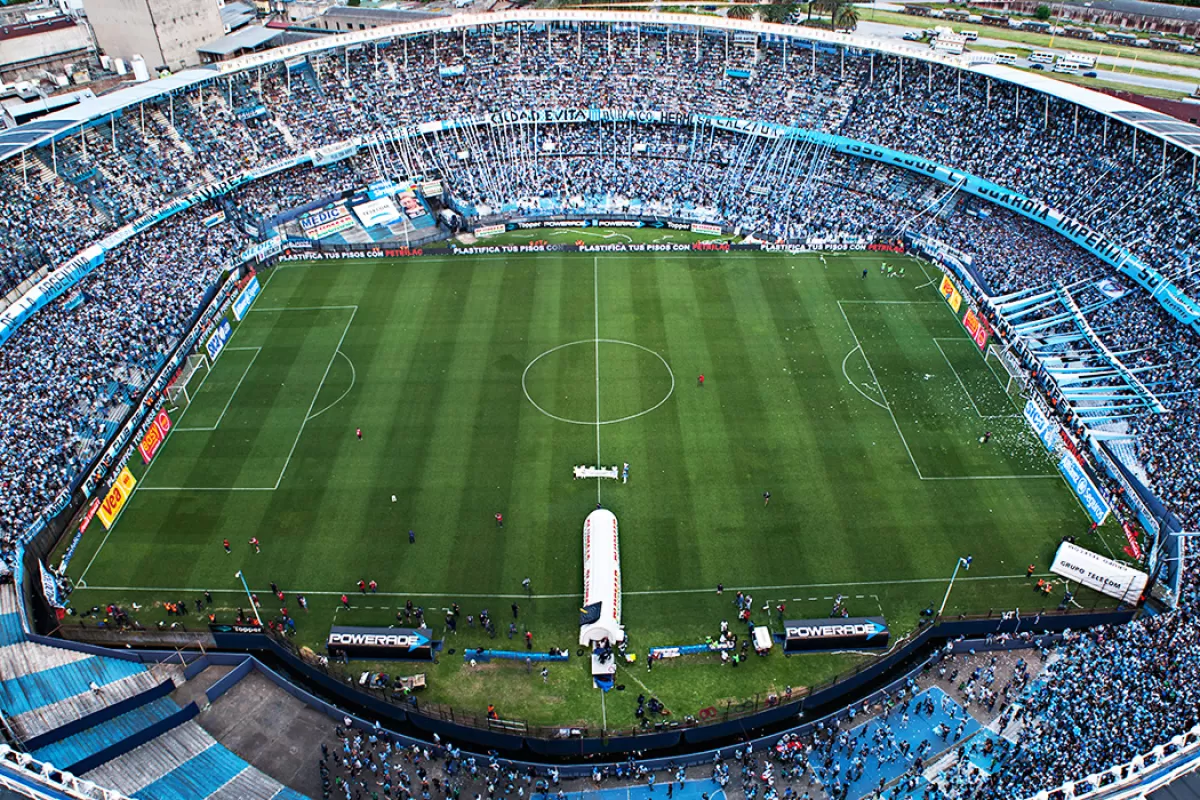 Racing pondrá una pantalla gigante en el Cilindro para la final de la Copa Sudamericana