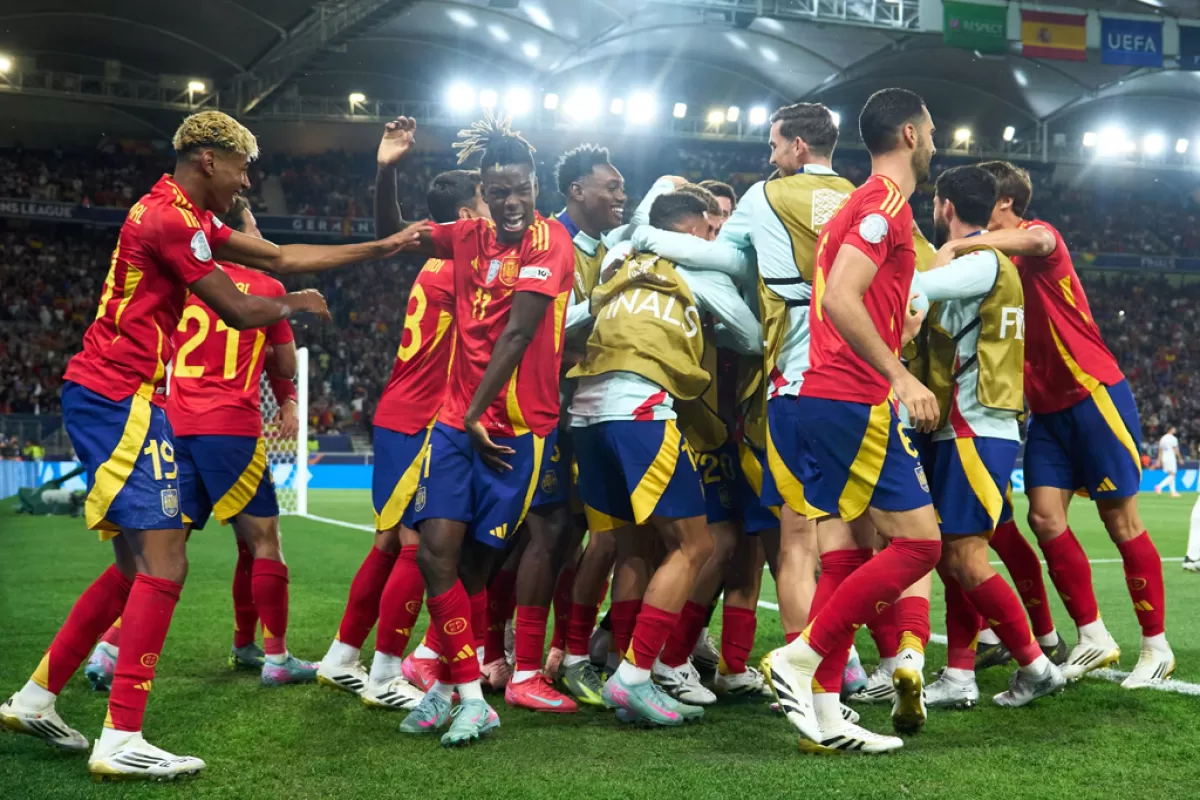 VIDEO | España venció a Francia 5-4 en un vibrante duelo y enfrentará a Portugal en la final de la Nations League