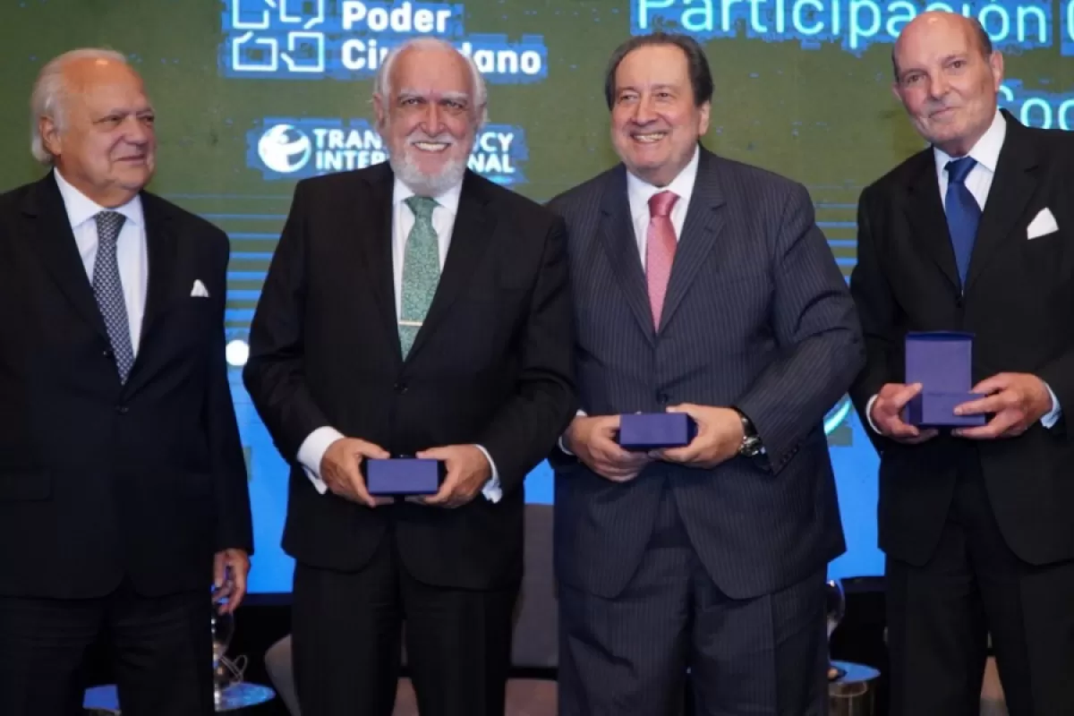 Los magistrados del Juicio a las Juntas serán distinguidos con un Honoris Causa