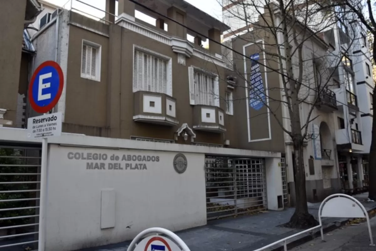 Un reclamo judicial pone bajo an&aacute;lisis en Mar del Plata la permanencia de Gab&aacute;s en dos funciones clave