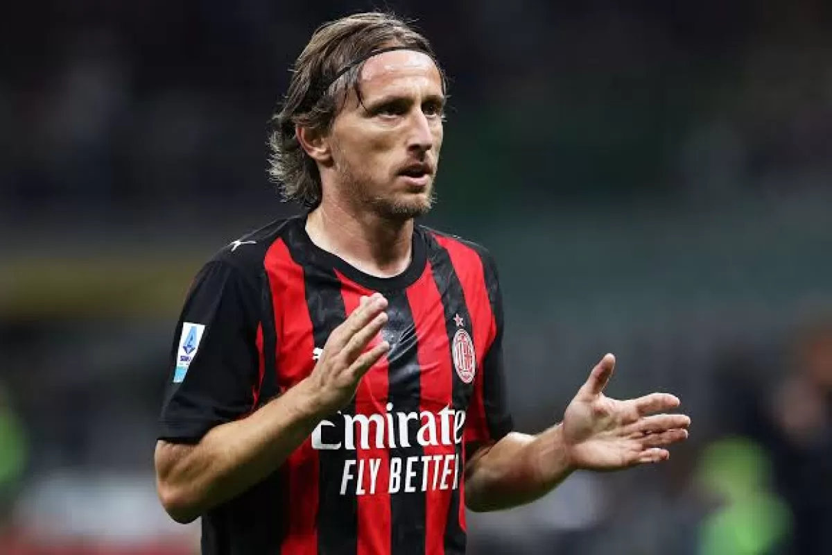 Luka Modric renovar&aacute; con Milan y seguir&aacute; jugando una temporada m&aacute;s