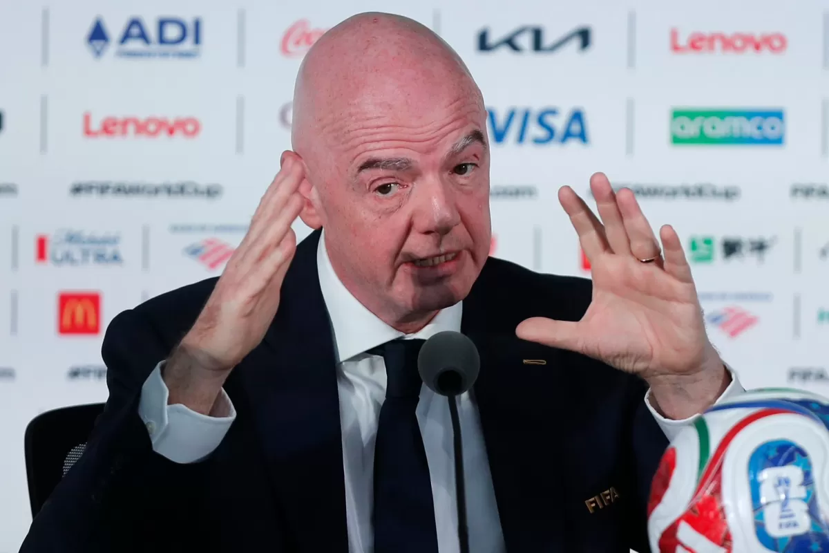 Concacaf se sum&oacute; a la UEFA y tambi&eacute;n rechaz&oacute; la pol&eacute;mica propuesta de Infantino