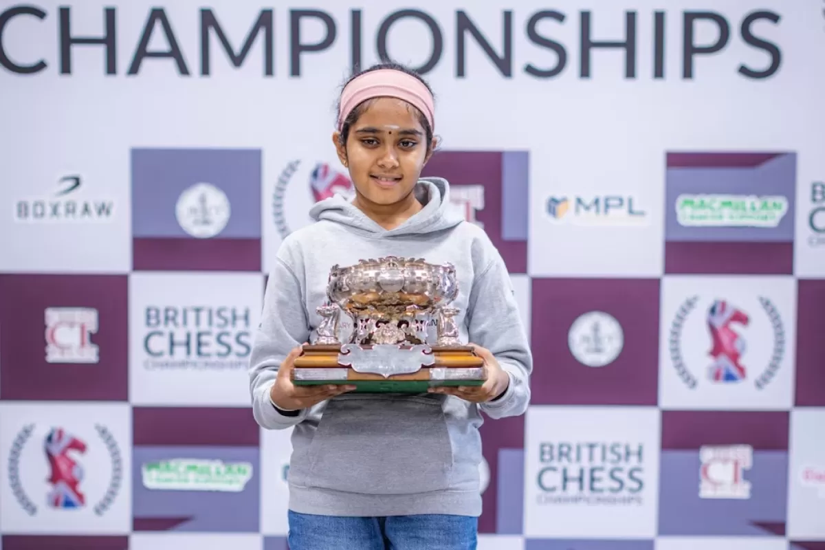 VIDEO | Tiene 11 a&ntilde;os, aprendi&oacute; por YouTube y acaba de romper un hist&oacute;rico r&eacute;cord mundial de ajedrez