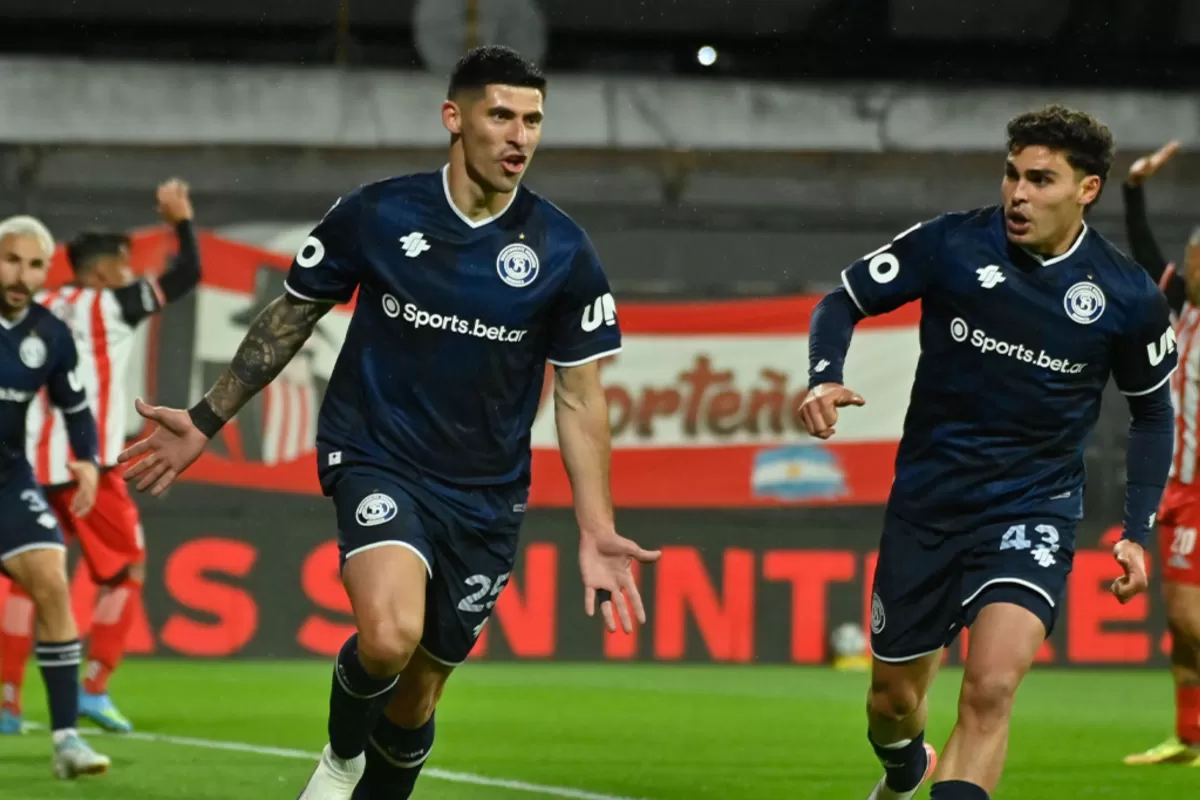 VIDEO | Independiente Rivadavia pis&oacute; fuerte ante Barracas Central, trep&oacute; a la cima de la Tabla Anual y sue&ntilde;a en grande