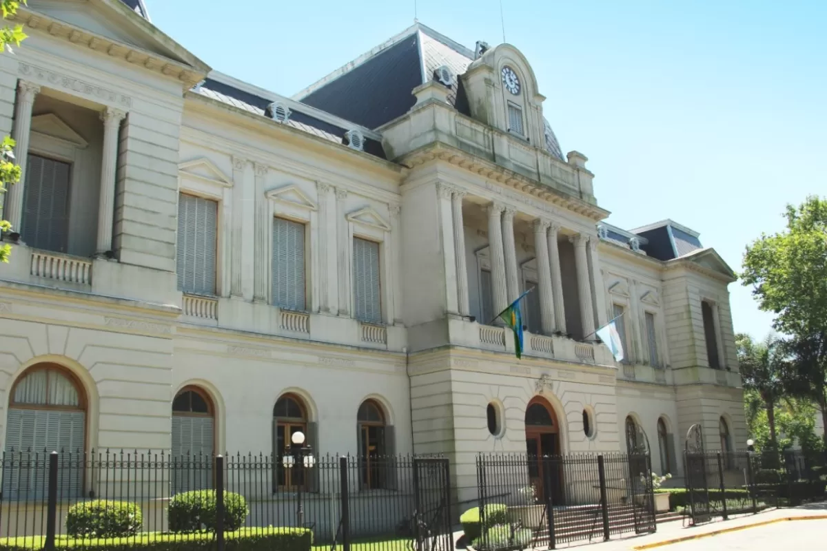 Z&aacute;rate suma pedidos de explicaciones a Matzkin por el C.O.Z., los barrios y las grandes inversiones