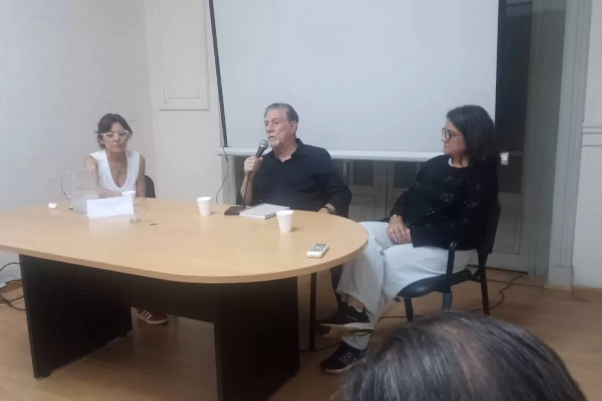 Federico Storani promovió en Buenos Aires la reconstrucción del radicalismo con un acto clave el 7 de diciembre