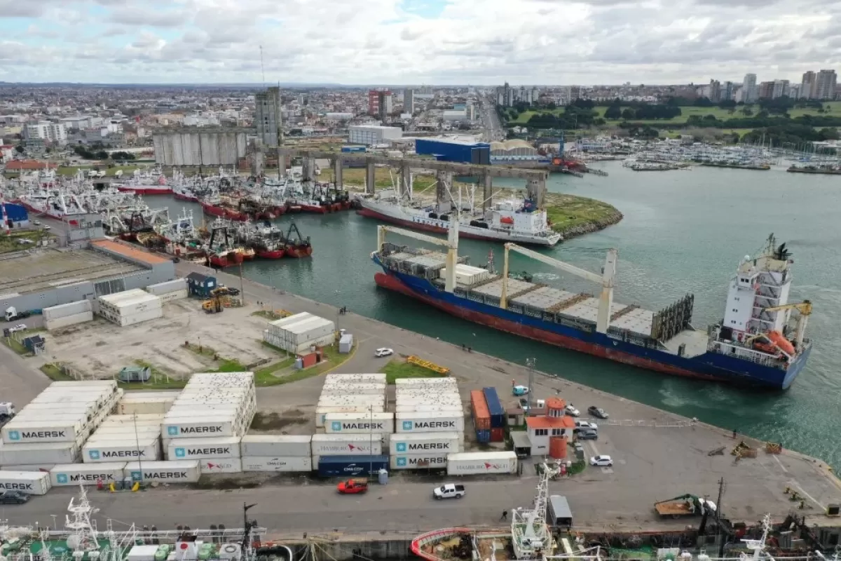 Entre metales y olores, crece una fuerte acusaci&oacute;n contra el polo industrial de Mar del Plata