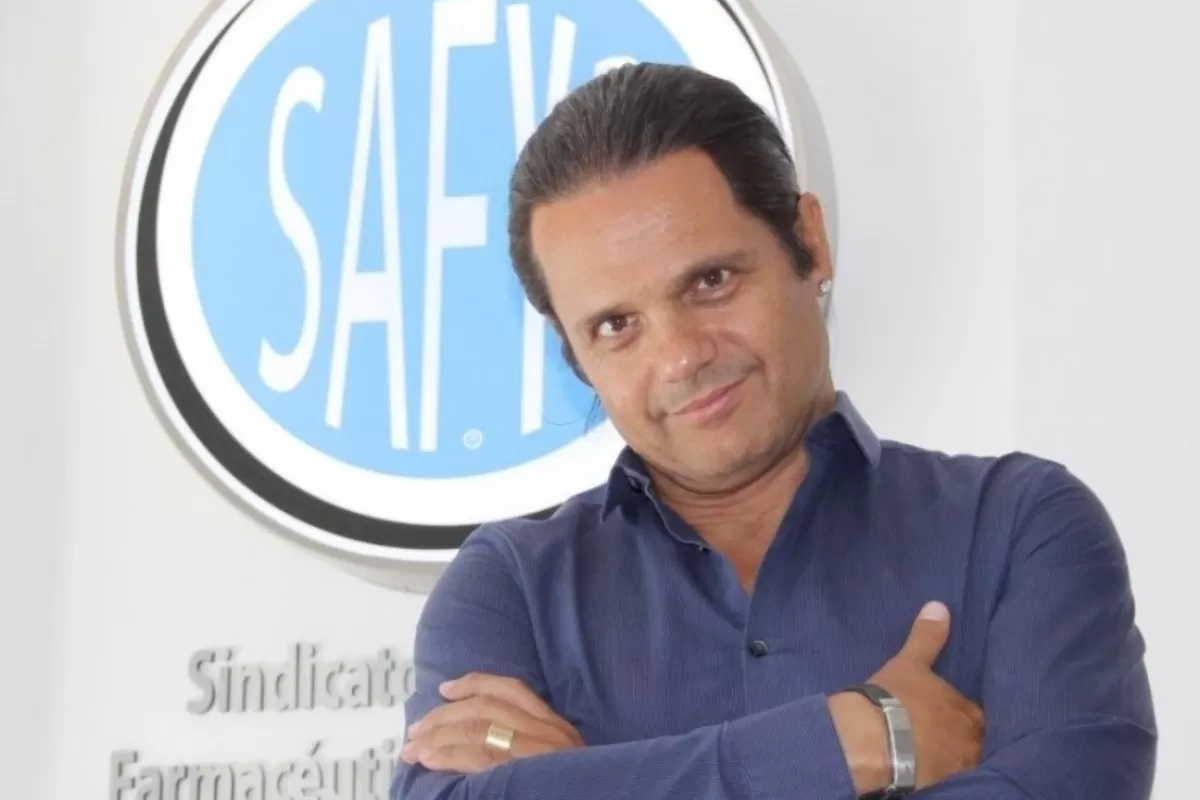 Peretta expone fallas en el sistema tras el fallecimiento de un m&eacute;dico vinculado al uso de Propofol