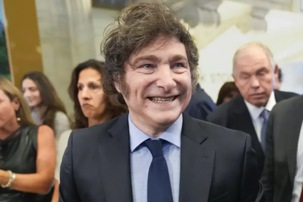 Milei vetó el aumento a jubilaciones y la ley de emergencia en discapacidad para sostener el déficit cero