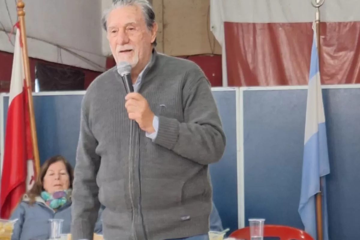 Para Federico Storani, el Gobierno compromete el patrimonio nacional con decisiones que afectan la soberan&iacute;a argentina