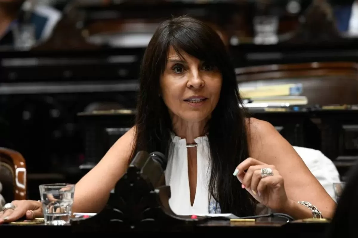 La causa que compromete a Lorena Villaverde remece los cimientos políticos de Río Negro