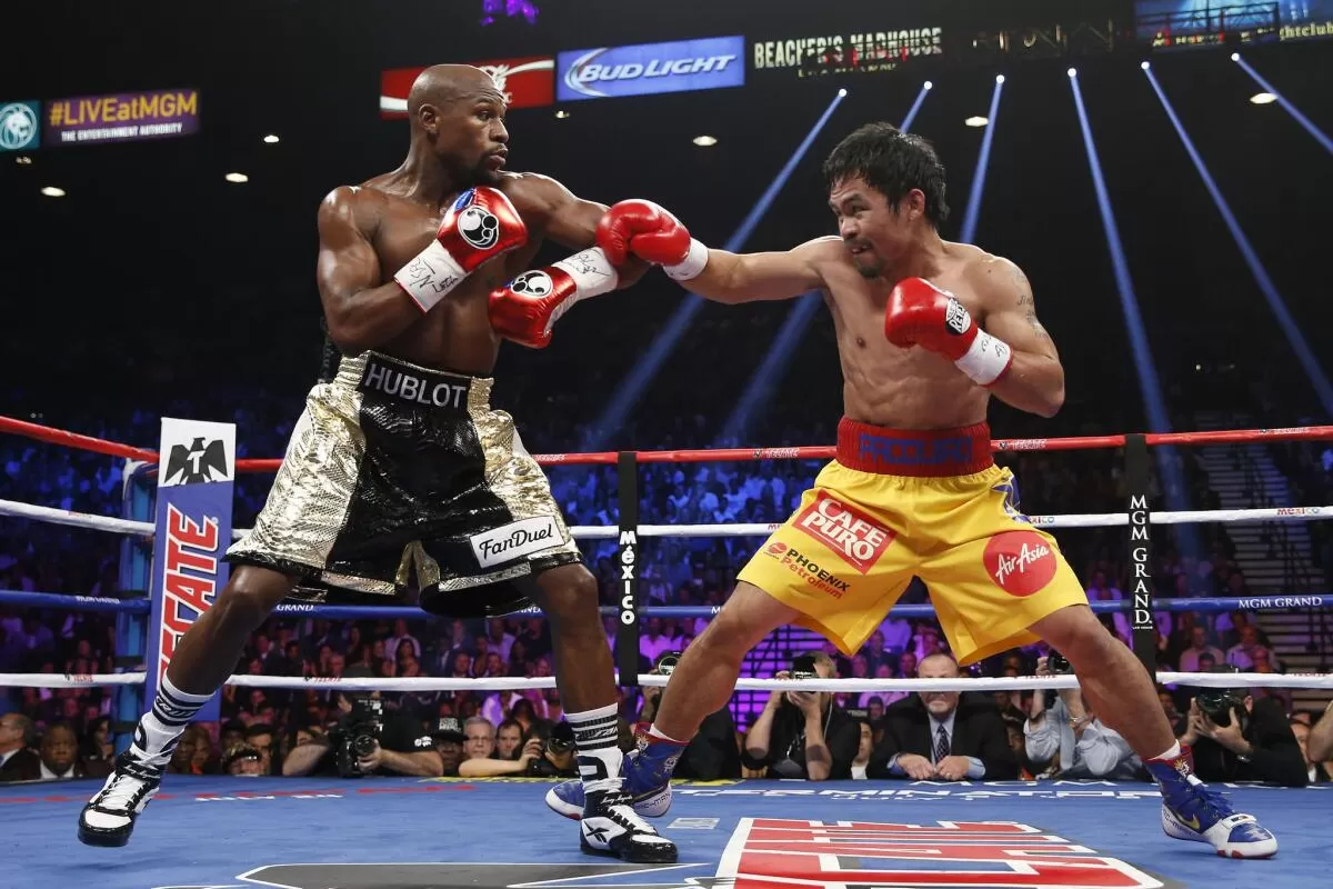 La revancha entre Floyd Mayweather y Manny Pacquiao, en duda por una cl&aacute;usula