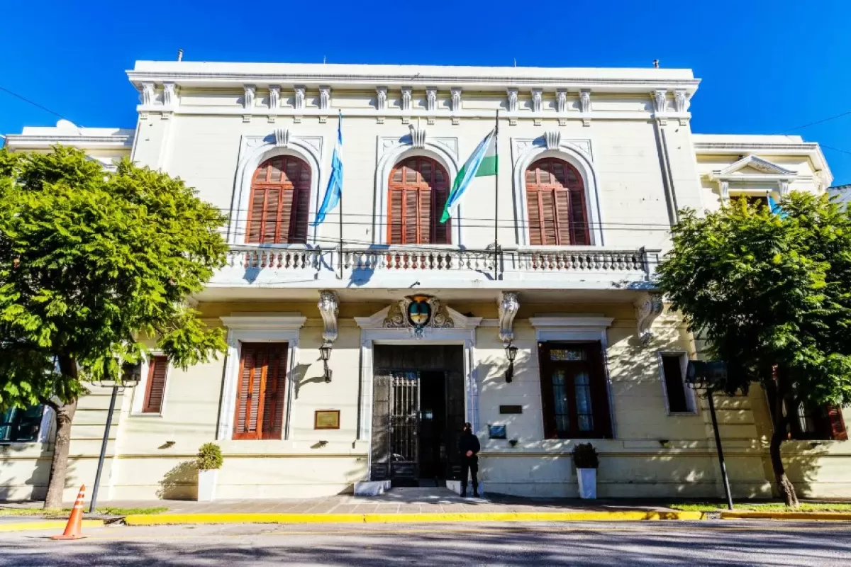 En Río Negro crecen las críticas tras conocerse la dimensión del colapso sanitario y social