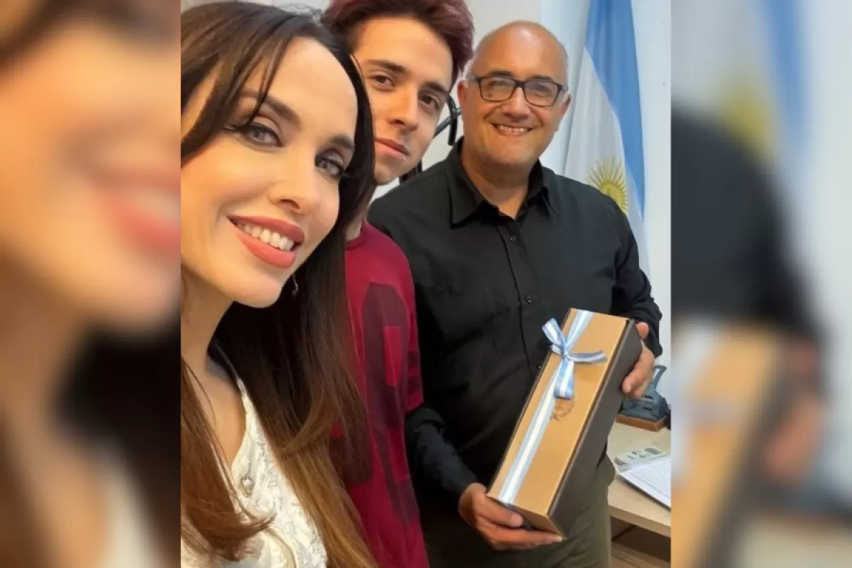 Crece la controversia en Mercedes alrededor de un funcionario libertario acusado de recibir beneficios