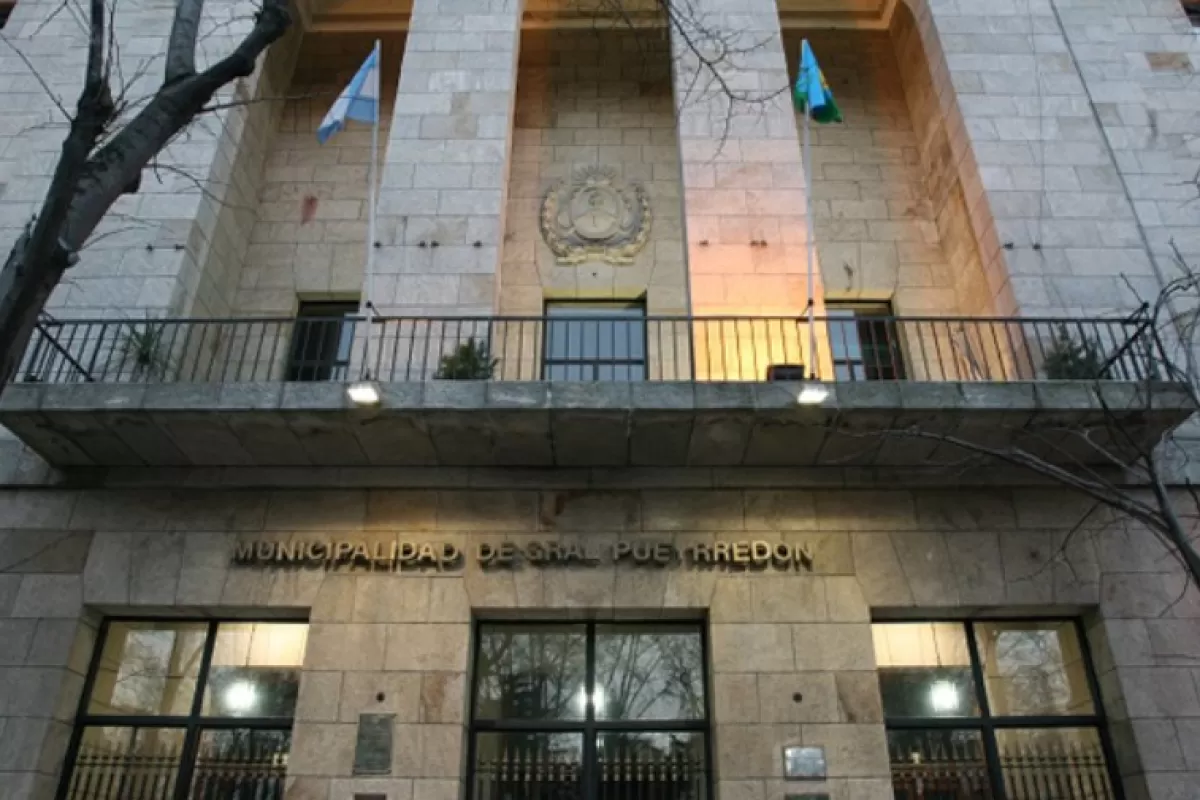 Mientras Mar del Plata atraviesa conflictos sociales, suman a M&oacute;nica Felices con bonificaci&oacute;n riesgosa