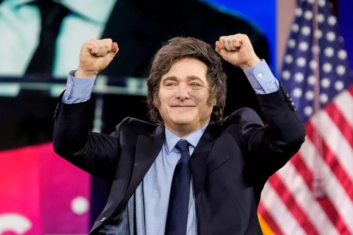 Cr&iacute;ticas a Milei por invitar gobernadores a EE.UU. en medio de la crisis econ&oacute;mica