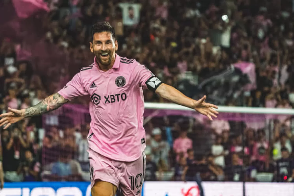Esc&aacute;ndalo por Messi en el Bal&oacute;n de Oro: un periodista explic&oacute; por qu&eacute; no lo vot&oacute;