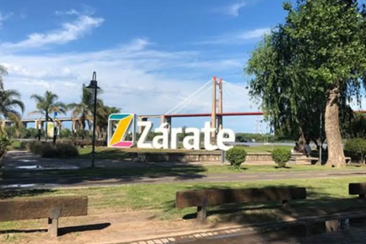 En Z&aacute;rate crece el reclamo por presuntos privilegios y dinero exigido para instalar puestos en la v&iacute;a p&uacute;blica