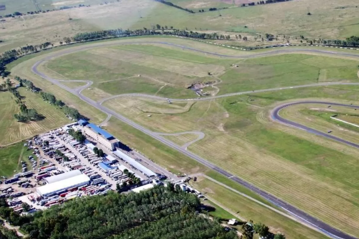 Esc&aacute;ndalo en La Plata tras advertencias por posibles siniestros dentro del Aut&oacute;dromo Roberto Mouras