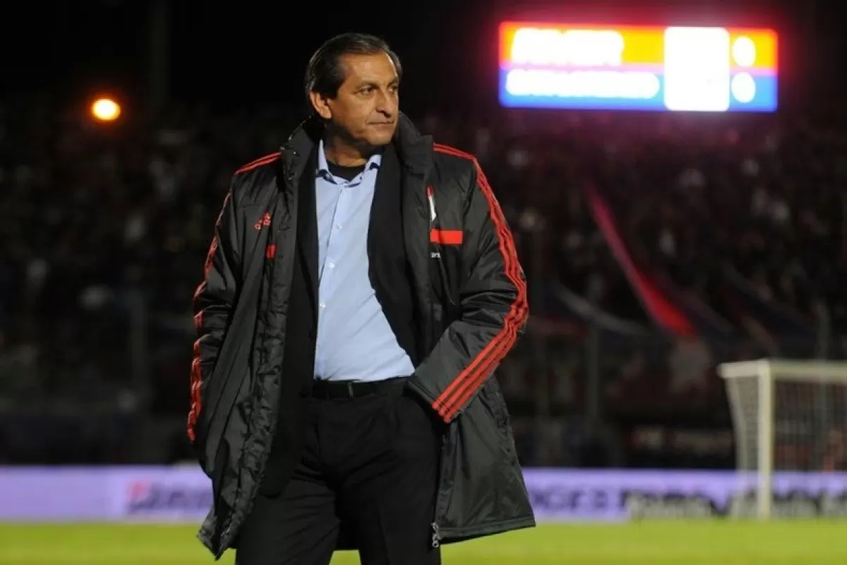 Ram&oacute;n D&iacute;az se perfila como el principal candidato para dirigir River en 2027