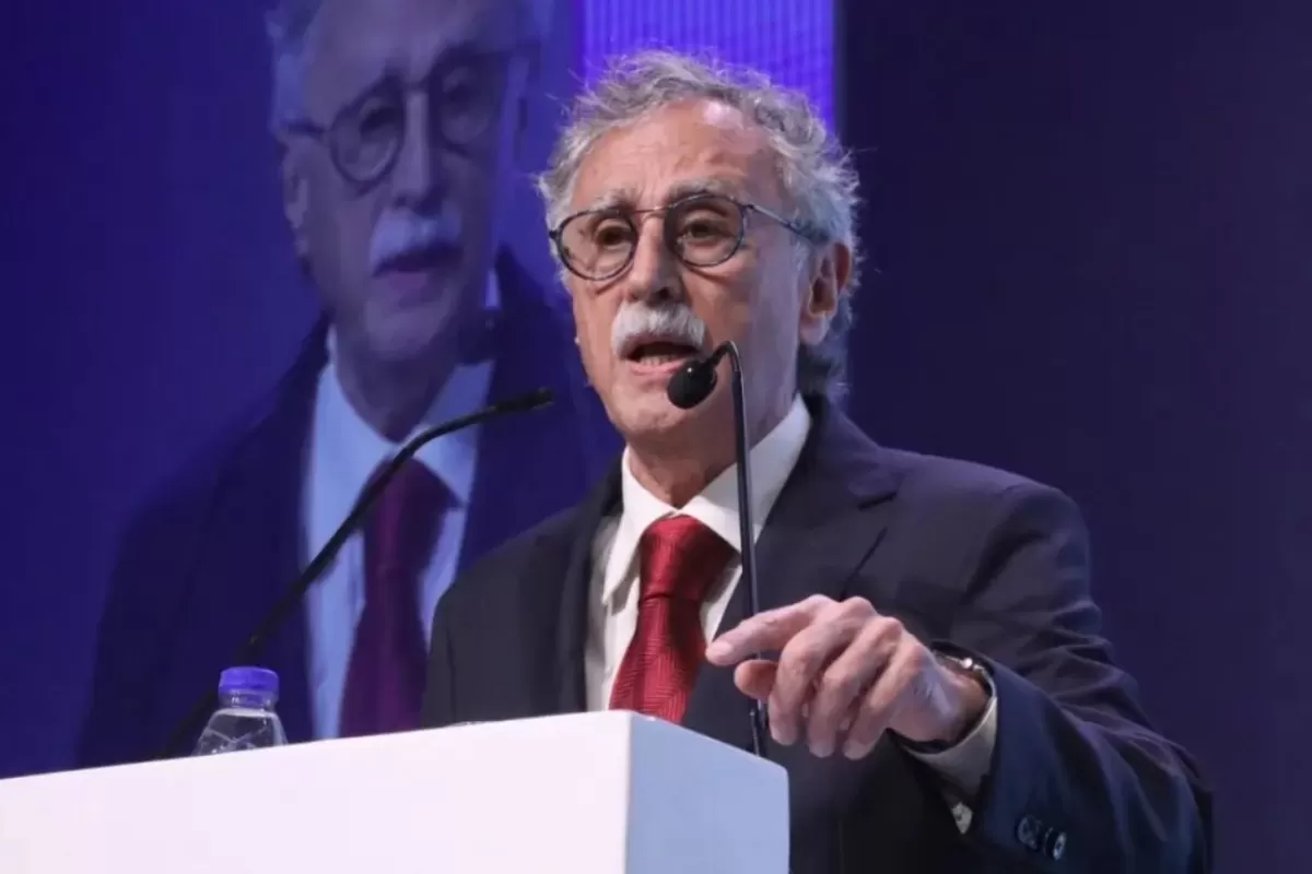 Con Mario Lugones en el centro de las preguntas, el caso del fentanilo suma fallecimientos y sospechas