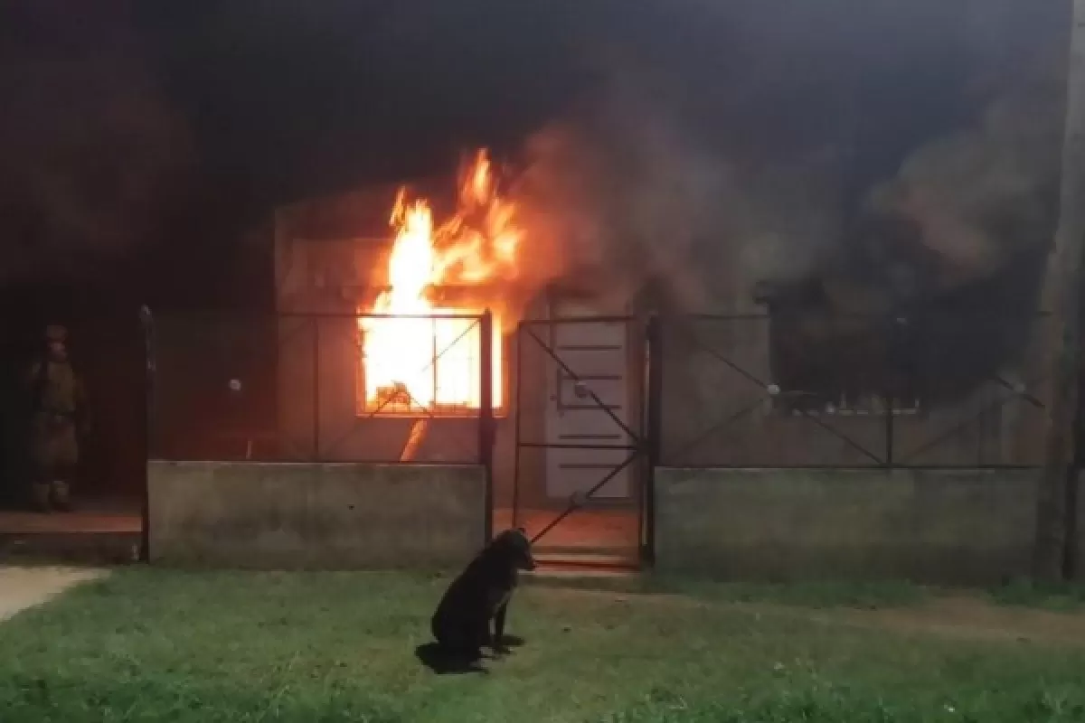 Un conflicto barrial termin&oacute; en homicidio y mantiene en vilo a Luj&aacute;n por un pr&oacute;fugo