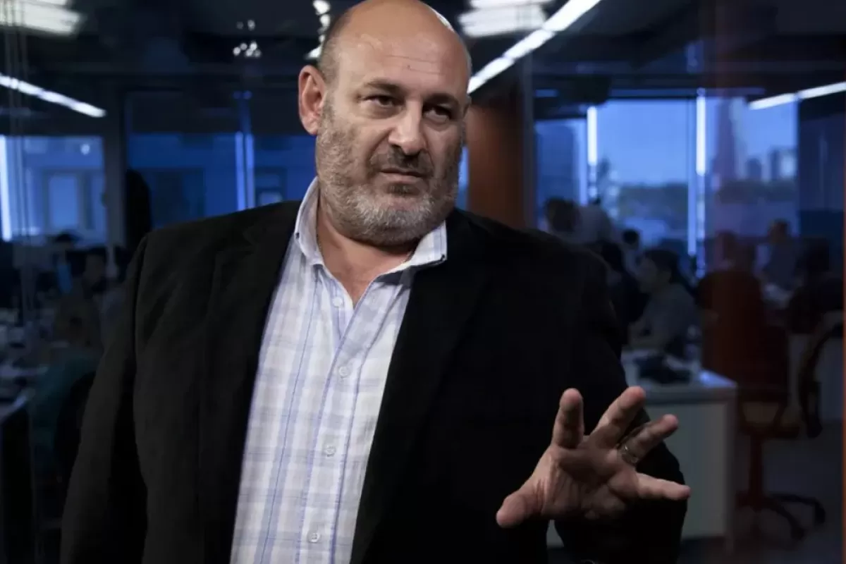 Para Santiago C&uacute;neo, el verano expuso la ca&iacute;da del turismo y una Argentina sin recuperaci&oacute;n