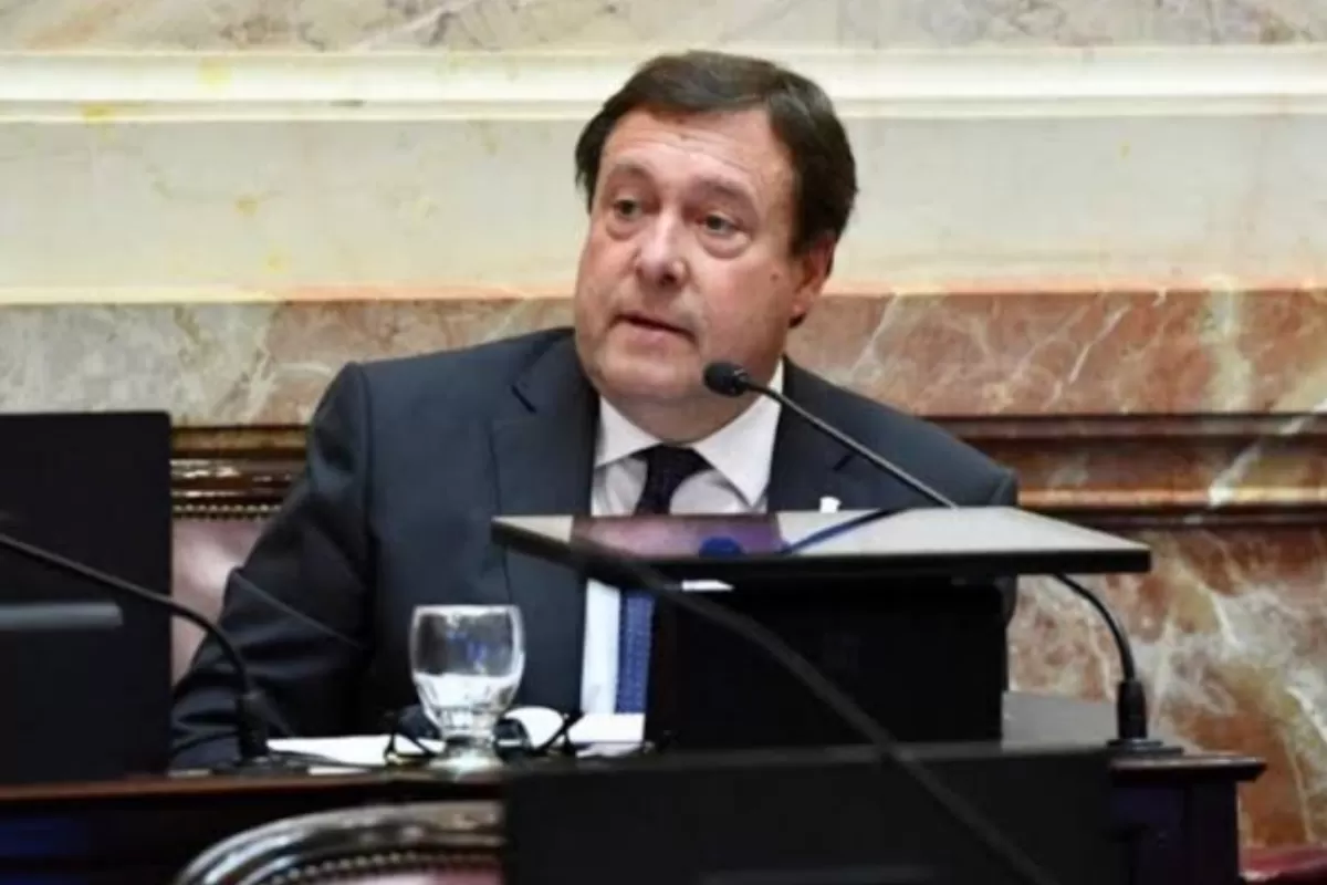 R&iacute;o Negro pone fondos en juego y Weretilneck sella con Kicillof un aval por hasta 6 millones