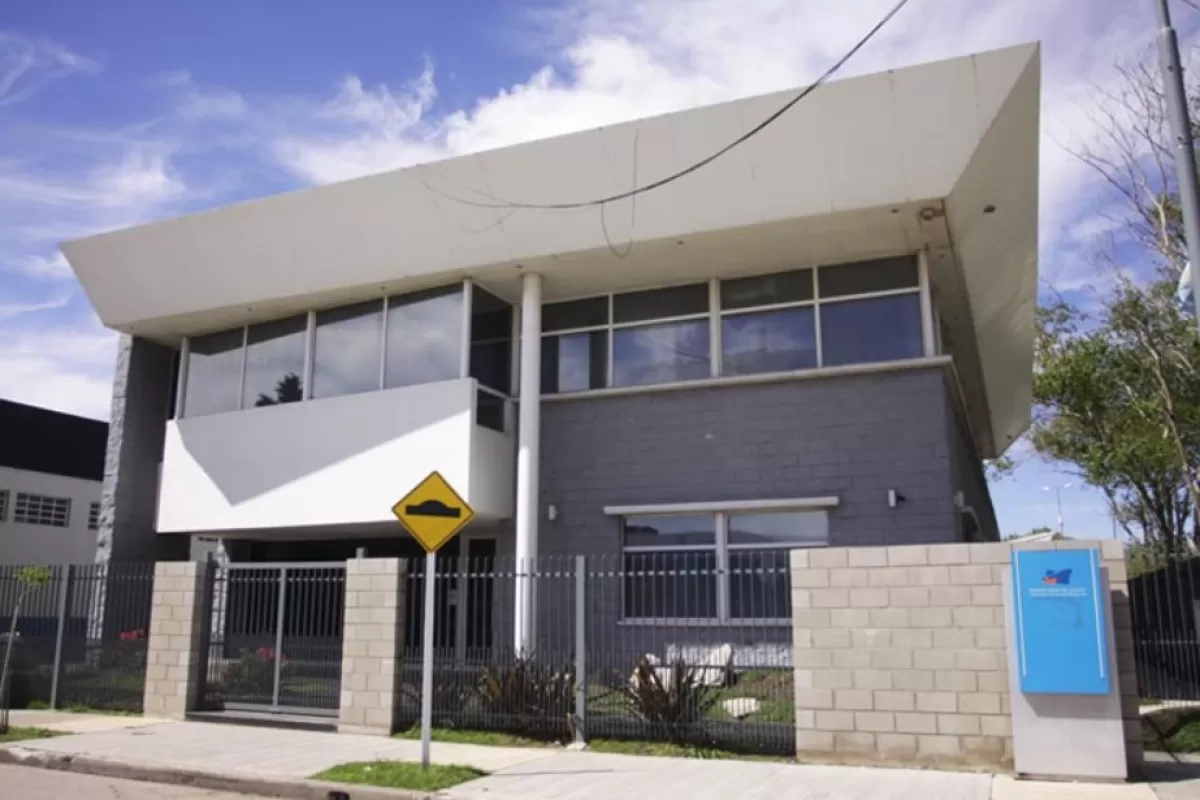 Denuncia en Mar del Plata expone un proceso continuo de degradaci&oacute;n ambiental en el puerto sin controles efectivos