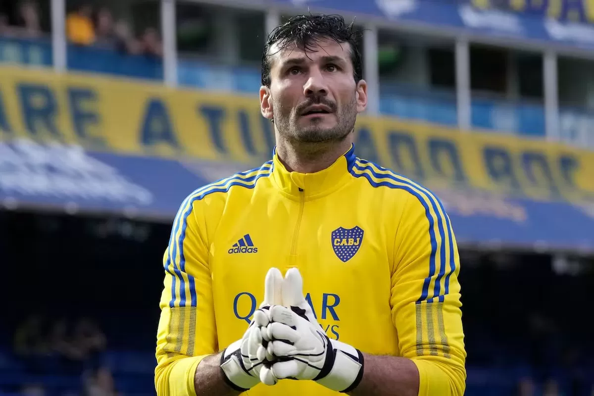 Javier Garc&iacute;a renov&oacute; su contrato y continuar&aacute; en Boca como tercer arquero en 2026