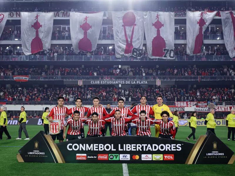 Estudiantes no pudo con Flamengo en La Plata y termin&oacute; igualando sin goles en UNO