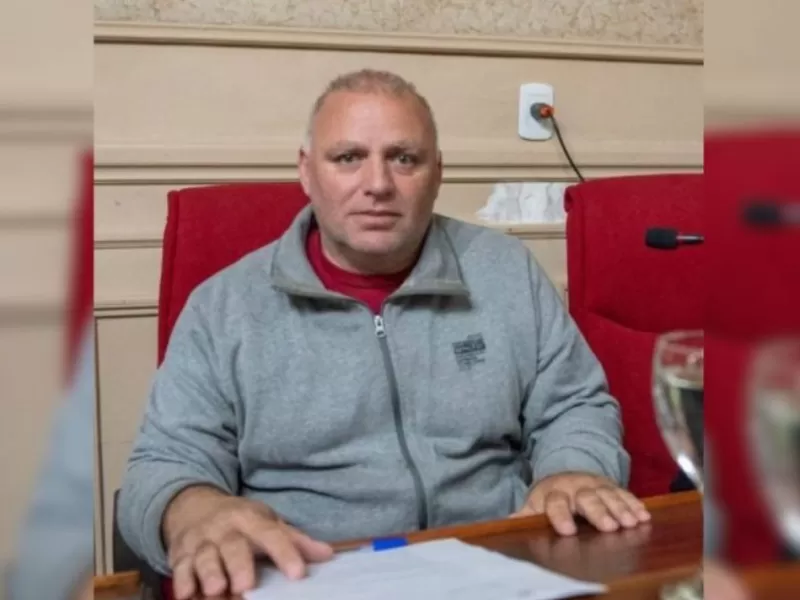 Vecinos de Campana denuncian que un director municipal mantiene ocupadas propiedades ajenas desde hace a&ntilde;os