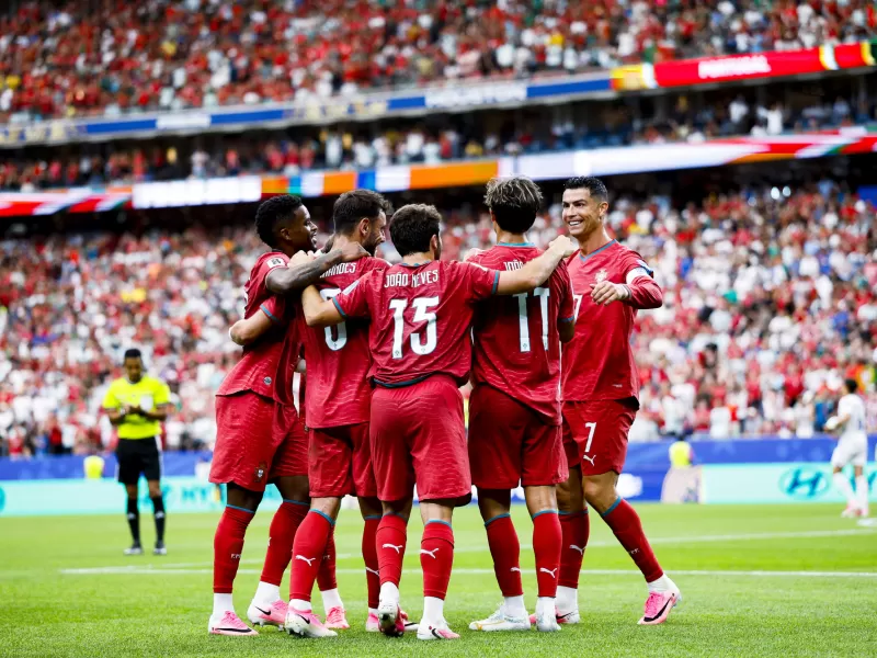 VIDEO | Portugal gole&oacute; a Uzbekist&aacute;n y se afirma en el Grupo K del Mundial