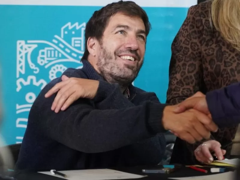 Otra pol&eacute;mica golpea a Mercedes por una calle usurpada que complica la circulaci&oacute;n de todo un barrio