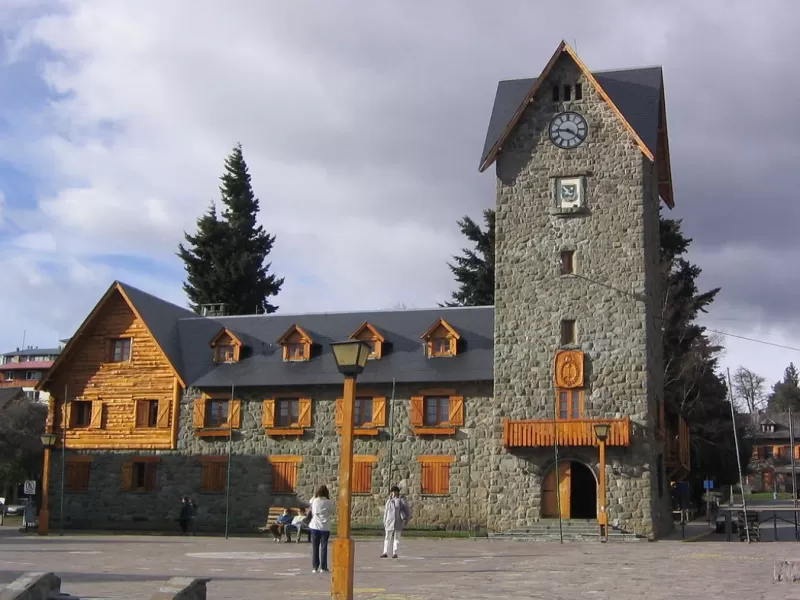 Cerraron las listas en Bariloche: 13 espacios se disputan el poder y anticipan la batalla por 2027 en Rio Negro
