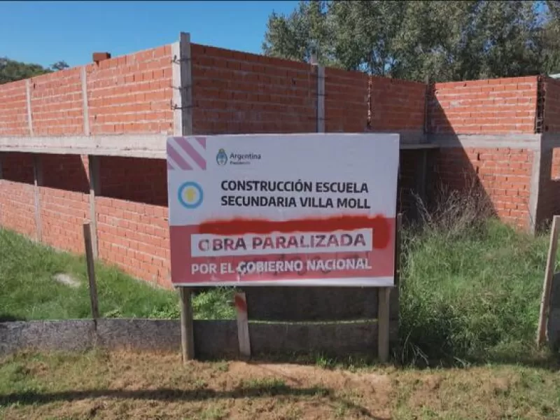 Denuncian que Navarro frenó la obra de una escuela por razones políticas