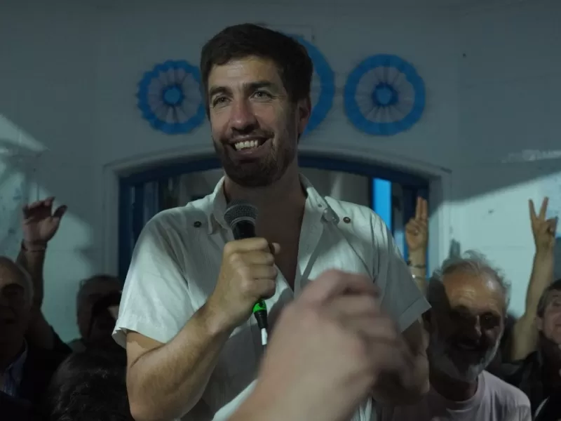 Una mujer acusa en Mercedes que le dieron terreno oficial y luego la dejaron en la calle