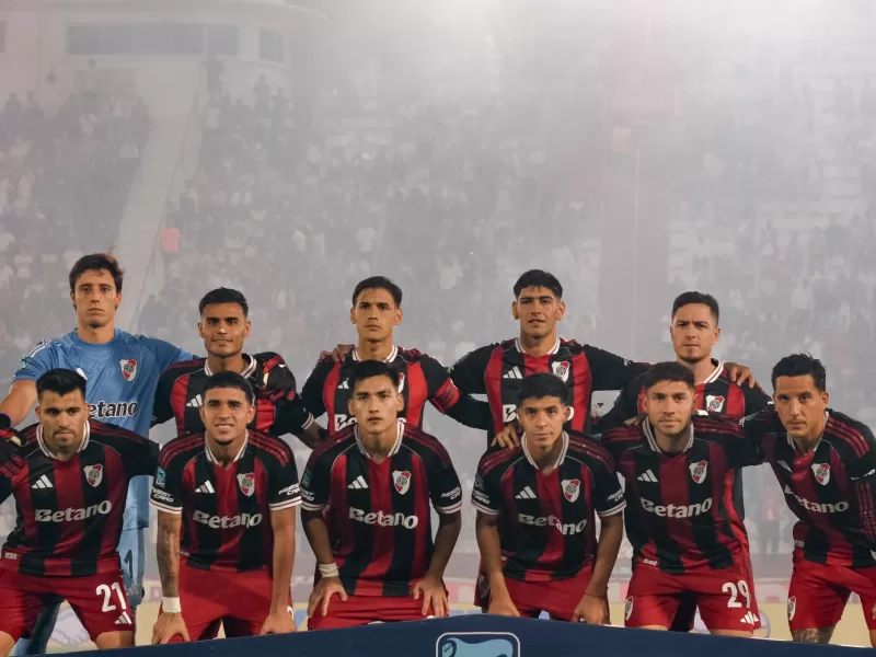 VIDEO | River venci&oacute; a Hurac&aacute;n en un partido con pol&eacute;micas y arranc&oacute; con triunfo el ciclo de Eduardo Coudet