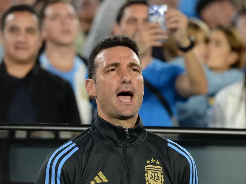 Scaloni enfrenta un rompecabezas para armar la Selección Argentina en junio
